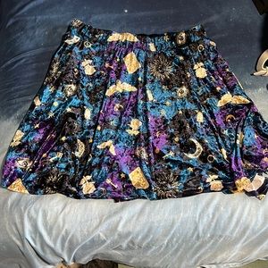 Witchy crushed velvet skirt